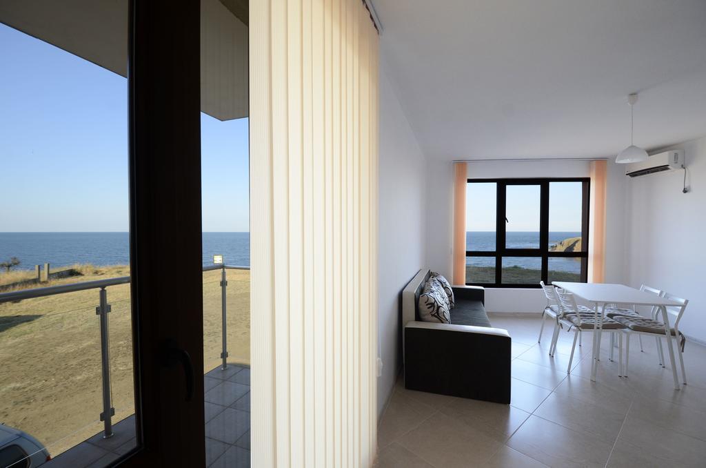 אקהטופול Sunrise Apartments מראה חיצוני תמונה