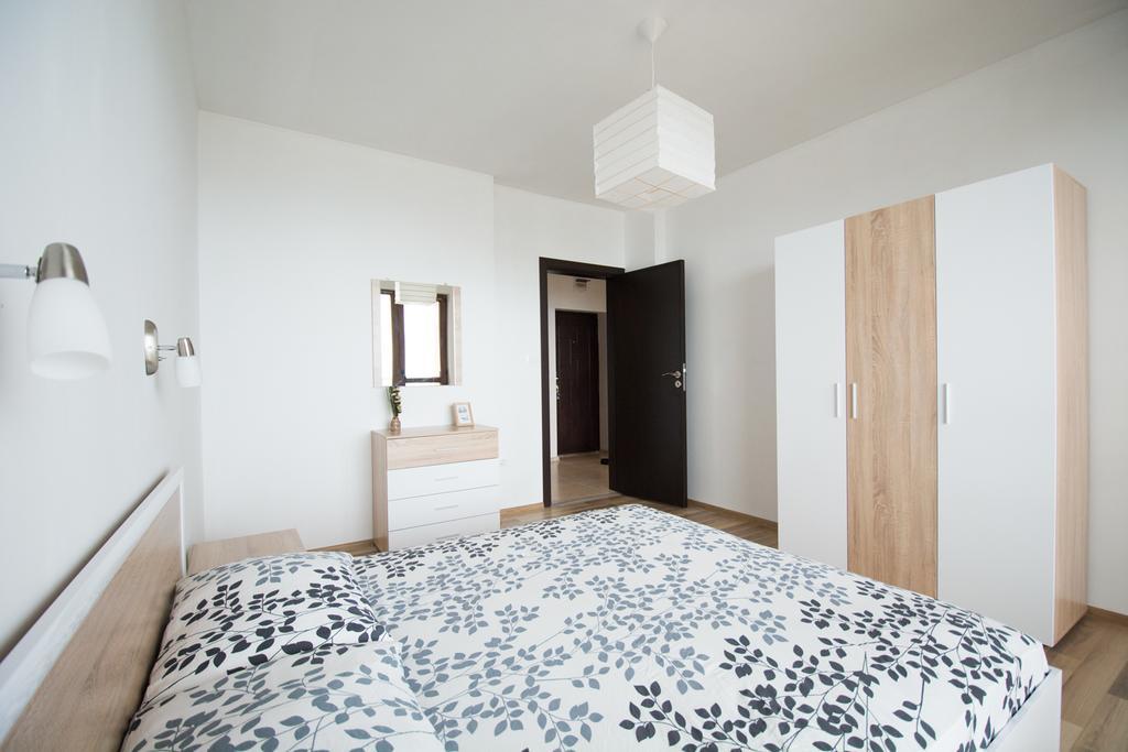 אקהטופול Sunrise Apartments מראה חיצוני תמונה